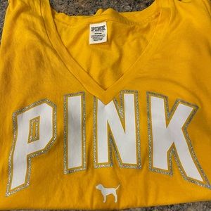 Like new Pink t- shirt